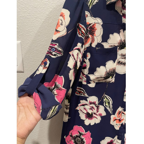 EXPRESS Navy Floral Long Sleeve Blouse - Picture 4 of 5